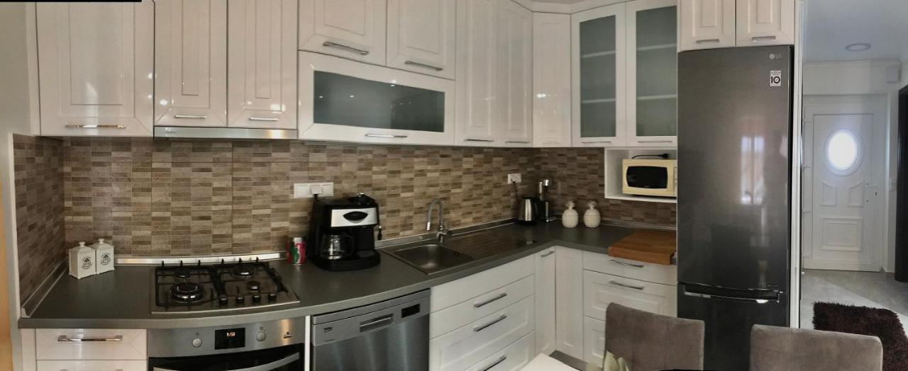 Apartment Nikos